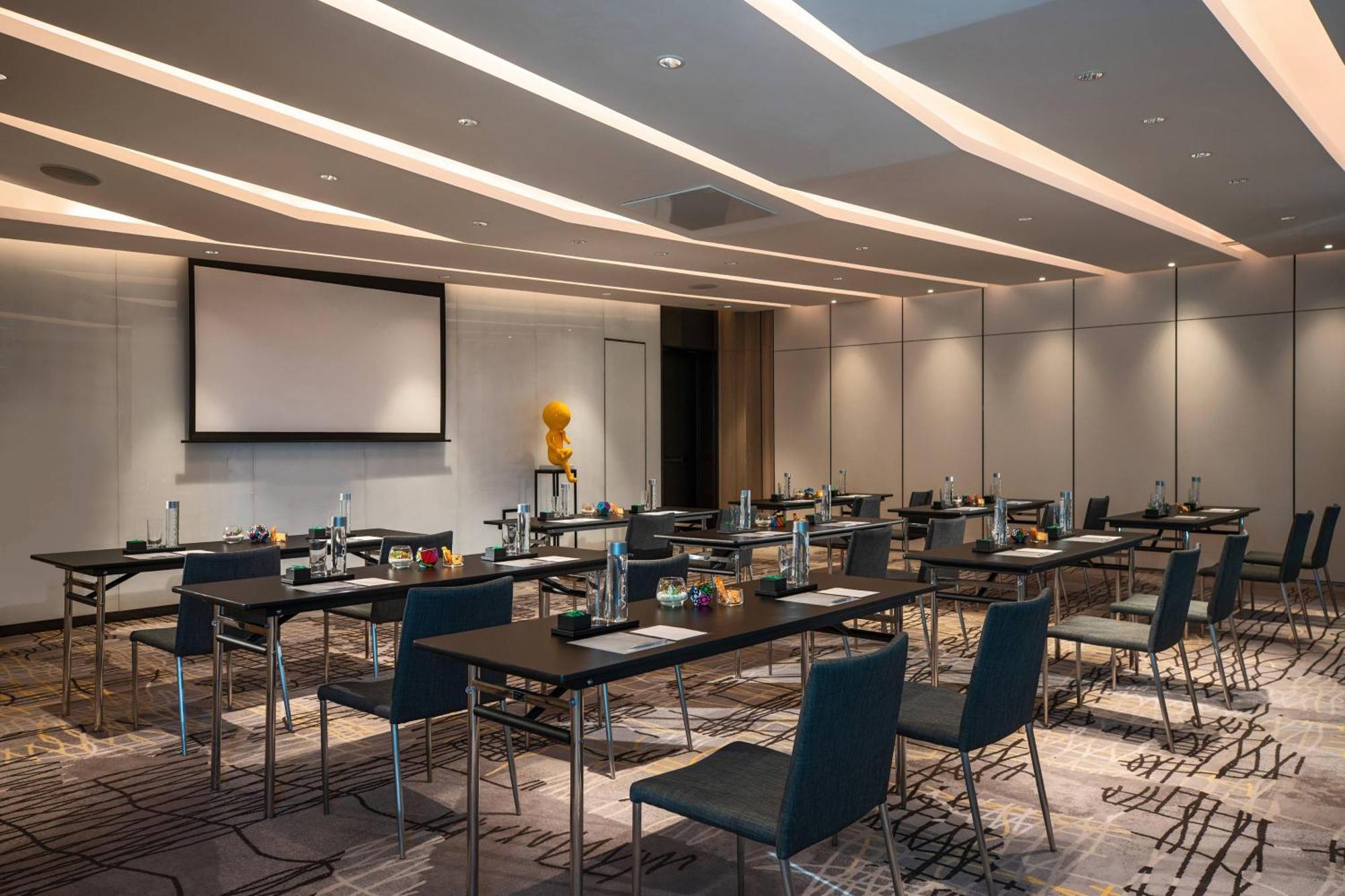 Renaissance Nanning Hotel Eksteriør bilde